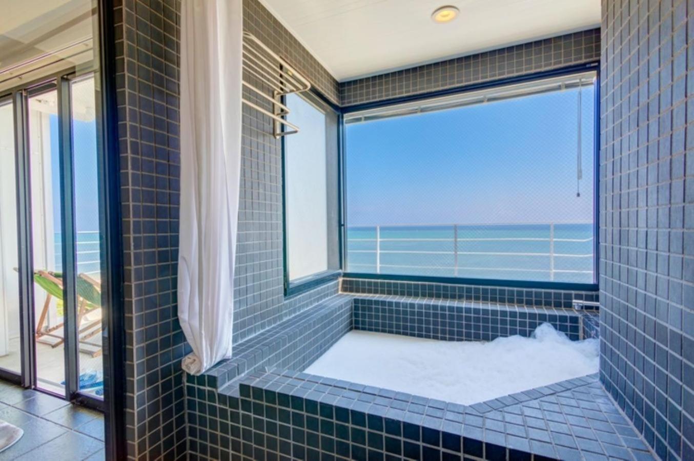 Casa Dumai Oceanvilla Накідзин Екстер'єр фото